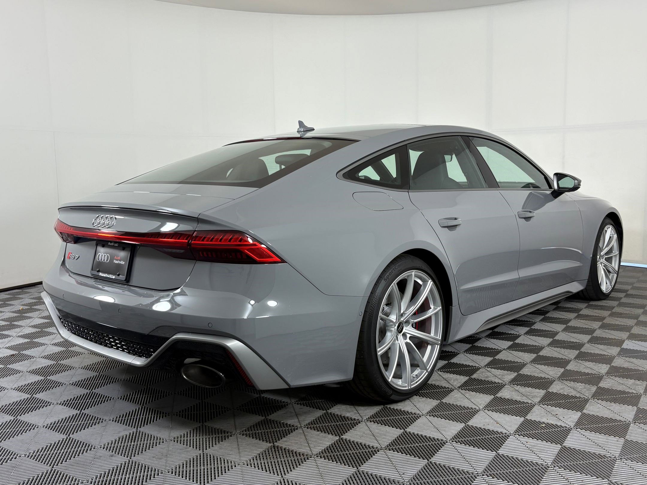 New 2026 Audi RS 7 Performance image 9