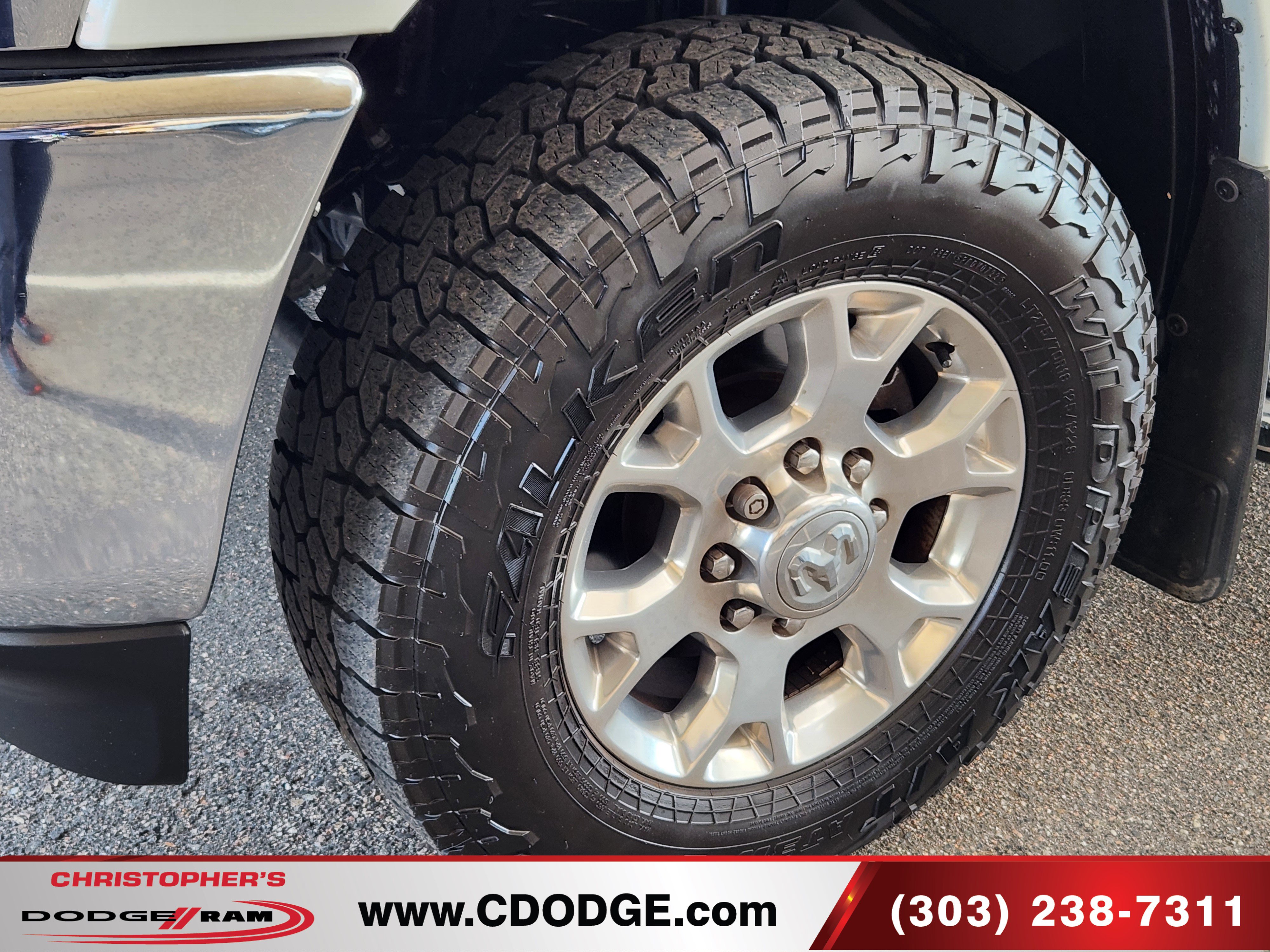 Used 2023 RAM 2500 Laramie AWD/4WD image 24