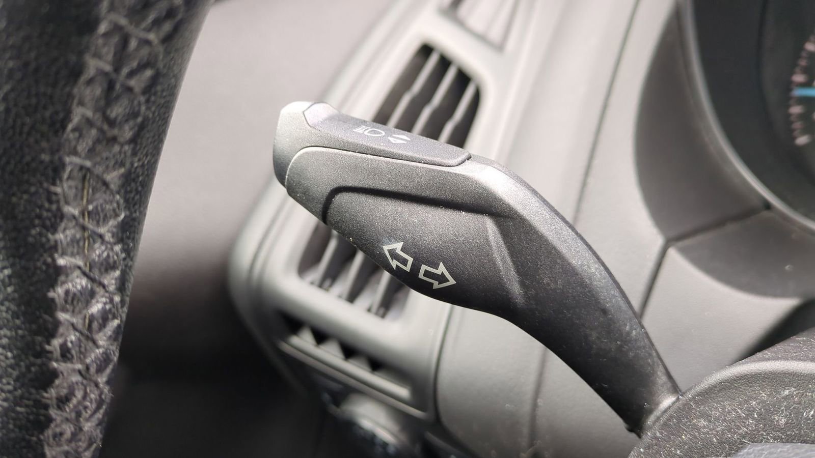 Used 2012 Ford Focus SE image 24