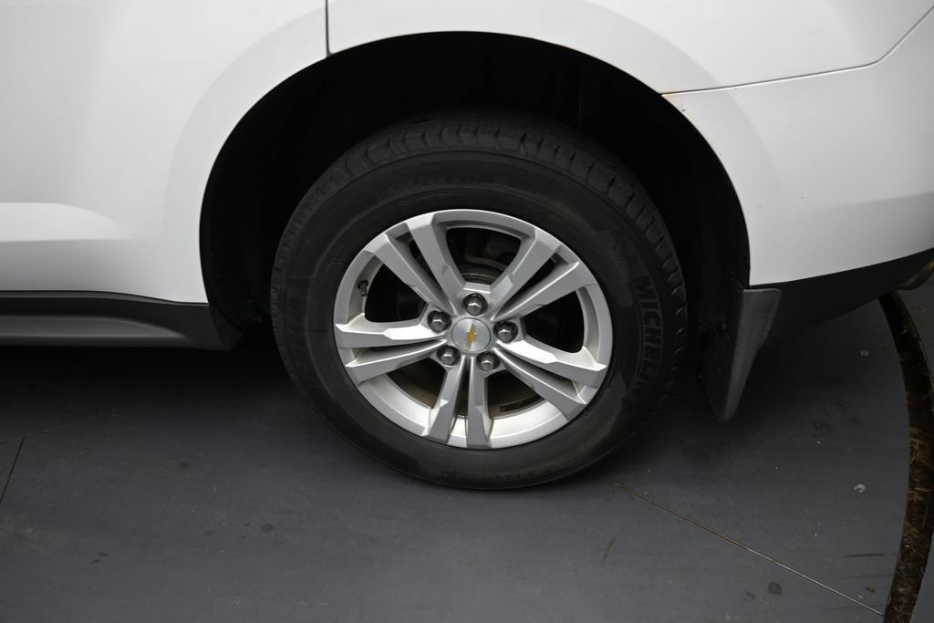 Used 2013 Chevrolet Equinox LT AWD/4WD image 13
