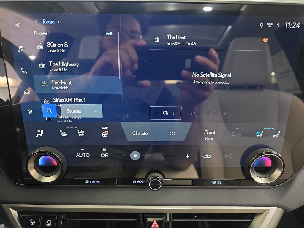 New 2026 Lexus RX 350 AWD/4WD image 21