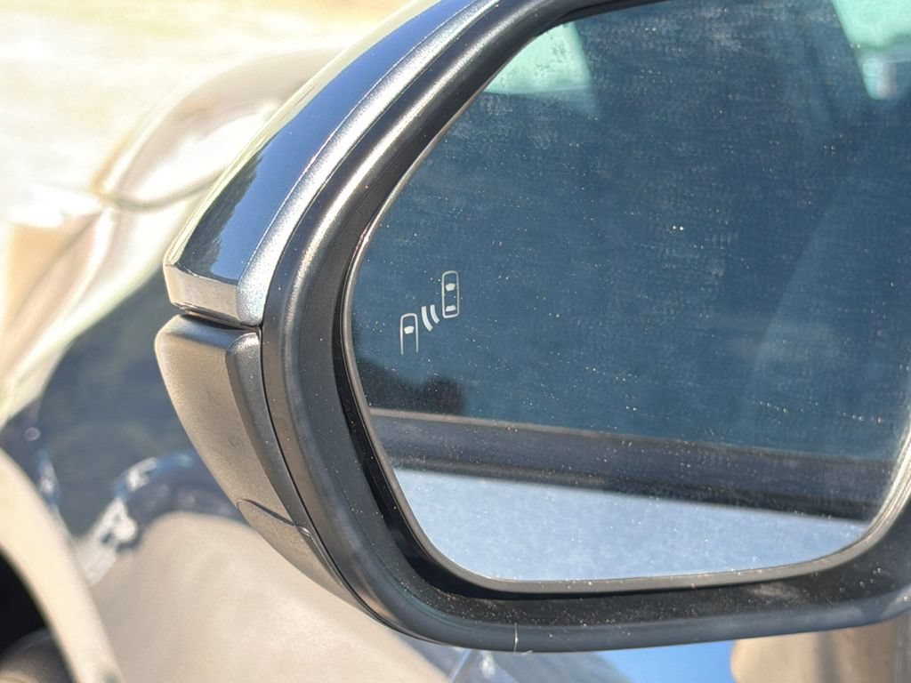Used 2026 Toyota Corolla LE FWD image 17