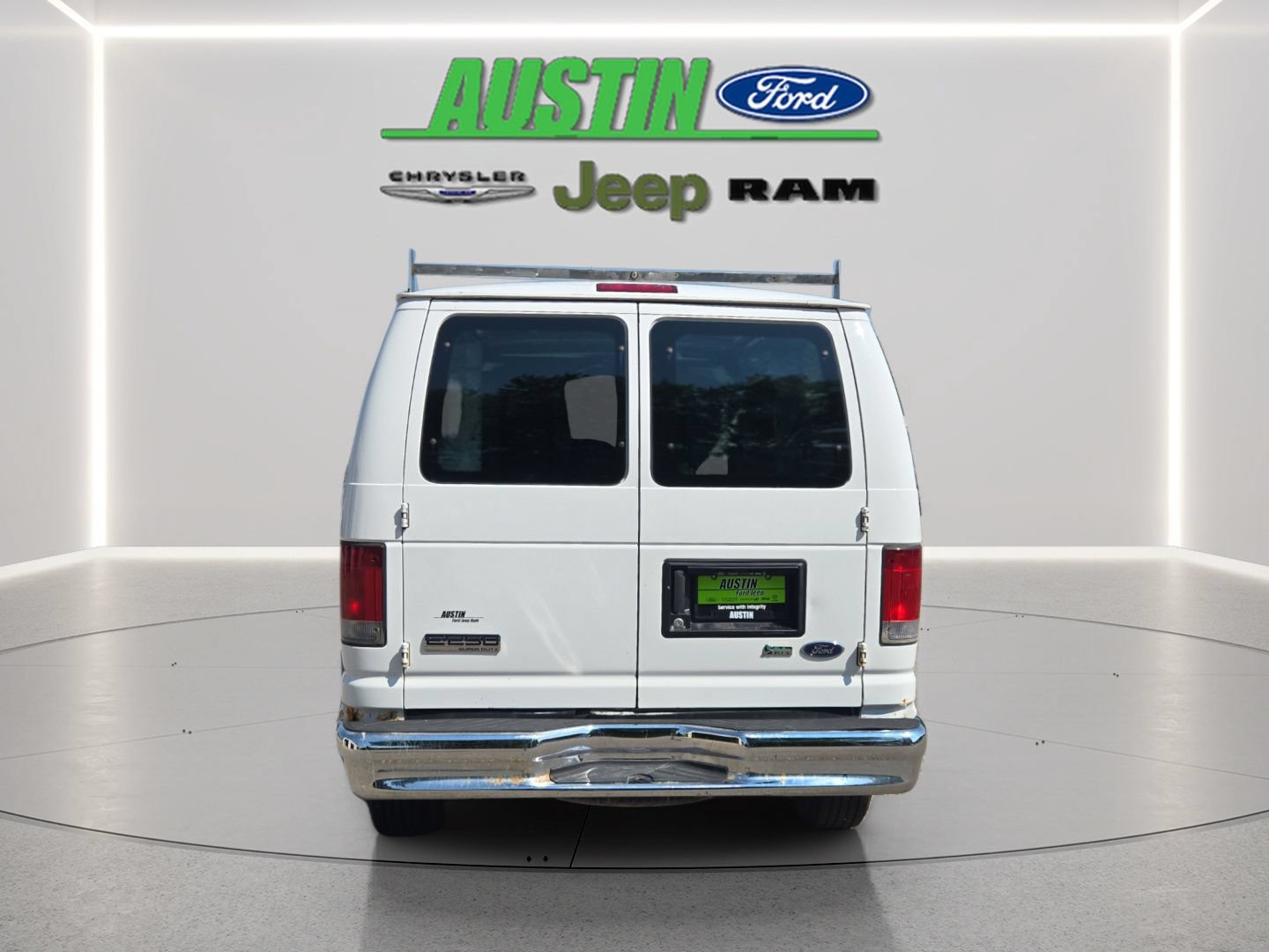 Used 2009 Ford E-250 and Econoline 250 RWD image 4