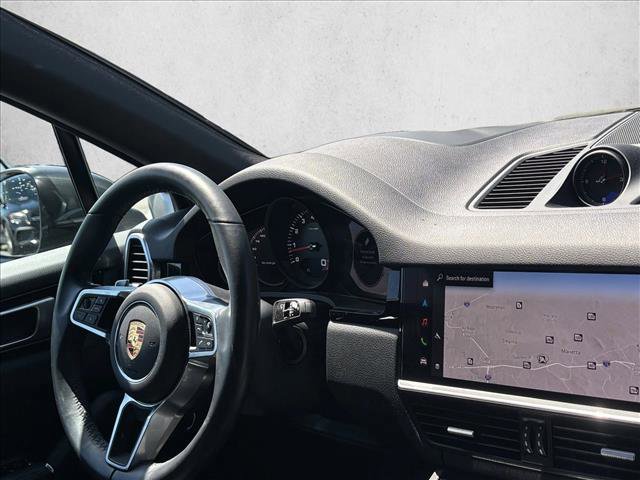 Used 2022 Porsche Cayenne AWD/4WD image 22