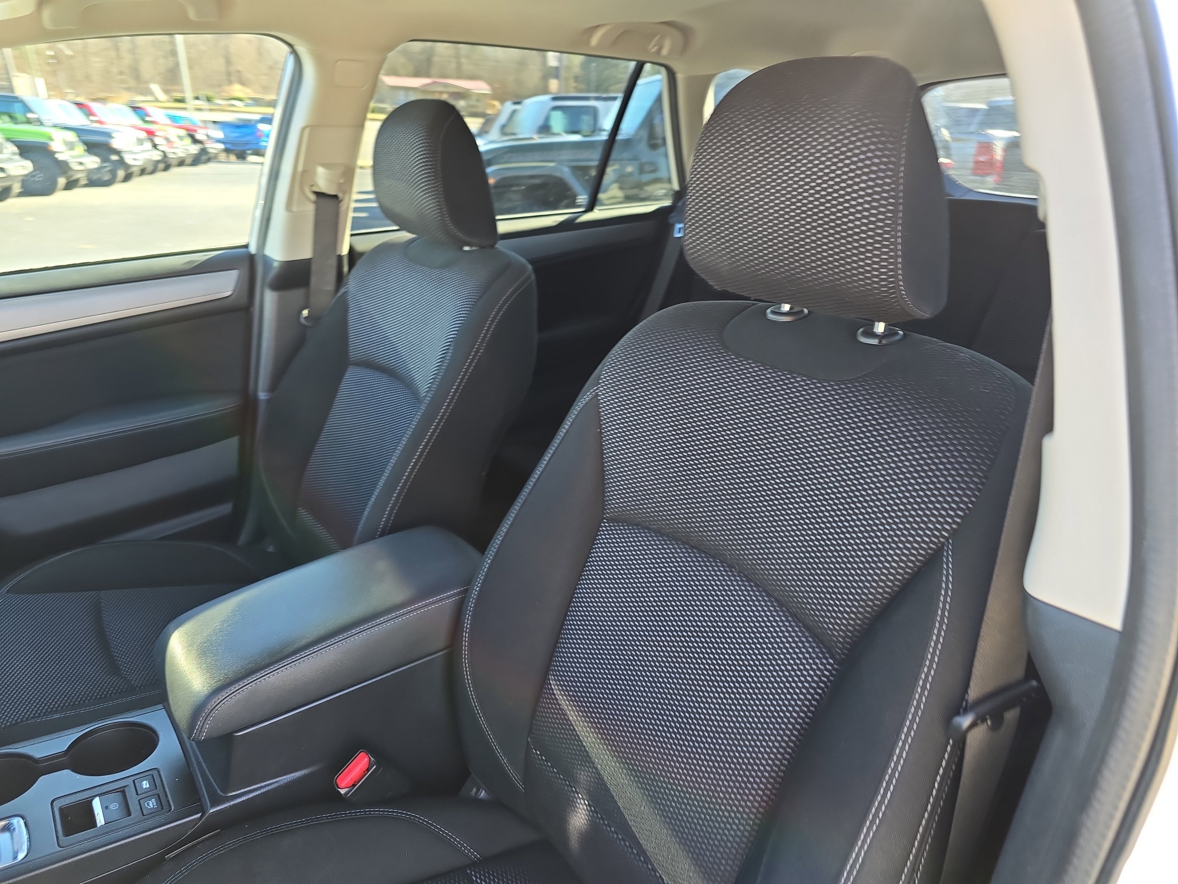 Used 2019 Subaru Outback 2.5i Premium image 20