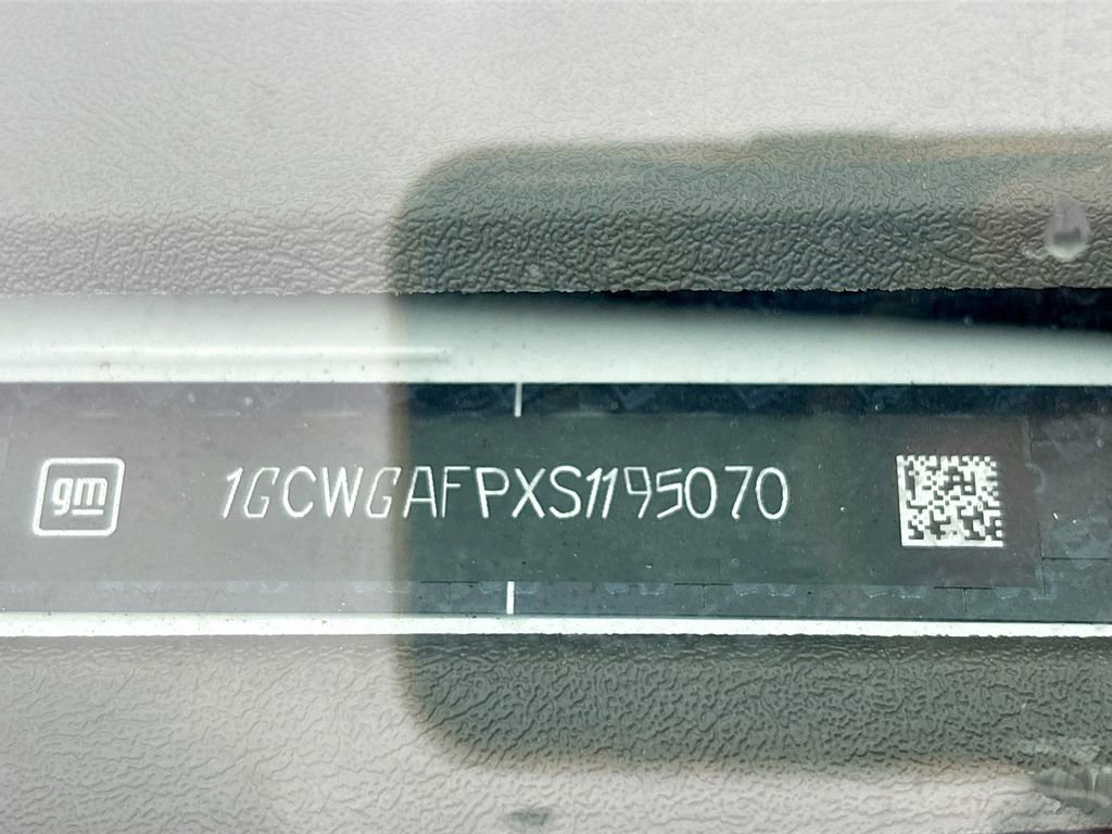 Used 2025 Chevrolet Express 2500 Work Van w/ Driver Convenience Package image 27