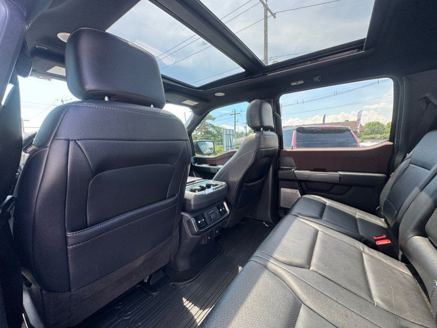 Used 2021 Ford F150 Lariat w/ Luxury Package w/ Equipment Group 502A High AWD/4WD image 30