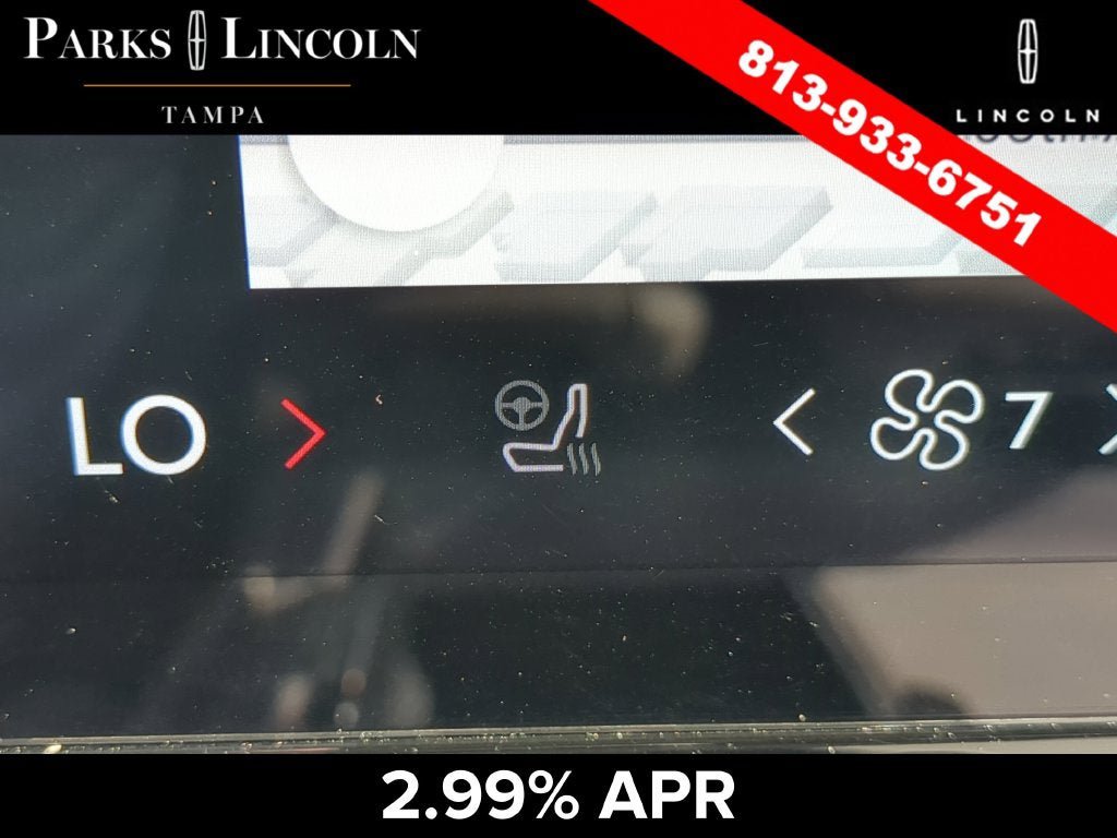Certified 2025 Lincoln Navigator Reserve AWD/4WD image 26