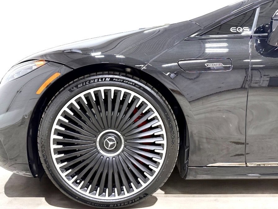 Used 2023 Mercedes-Benz EQS AMG 4MATIC w/ Trim Level Package image 2