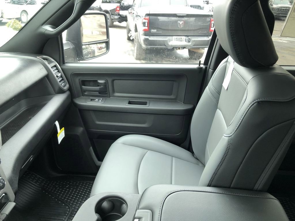 New 2026 RAM 3500 Tradesman w/ Chrome Appearance Group AWD/4WD image 22