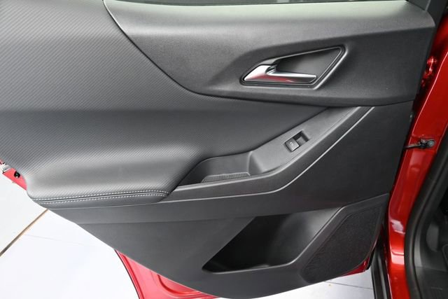 New 2026 Chevrolet Equinox LT FWD image 24
