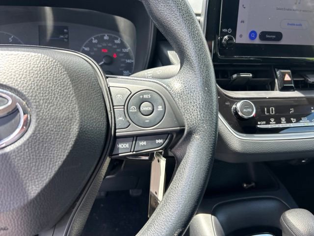 Used 2024 Toyota Corolla LE FWD image 17