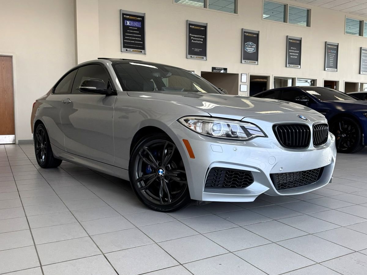 Used 2016 BMW M235i xDrive Coupe AWD/4WD image 10
