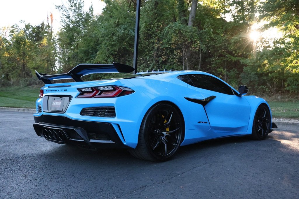 Used 2025 Chevrolet Corvette Z06 w/ Stealth Interior Trim Package image 53