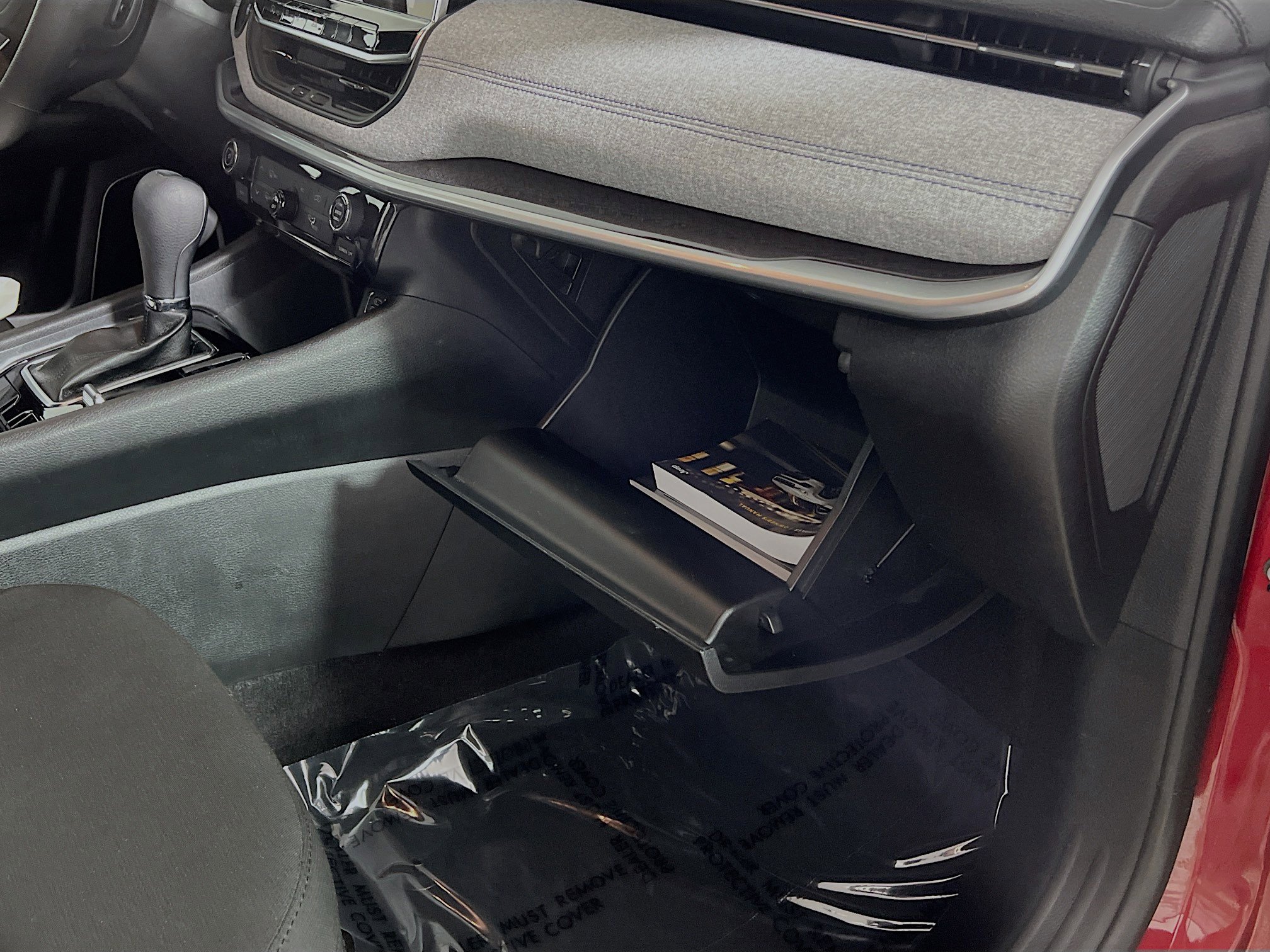 Used 2023 Jeep Compass Sport image 36