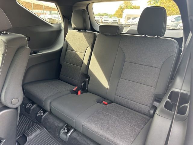 New 2026 Chevrolet Traverse LT w/ Midnight/Sport Edition image 12
