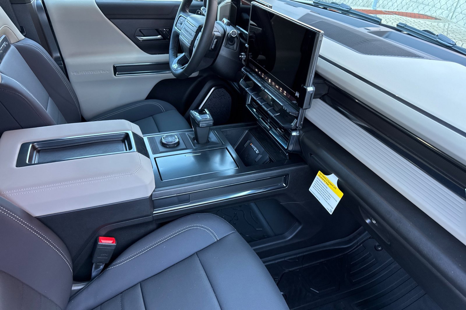 New 2026 GMC Hummer EV SUV w/ LPO, Sport Package image 17
