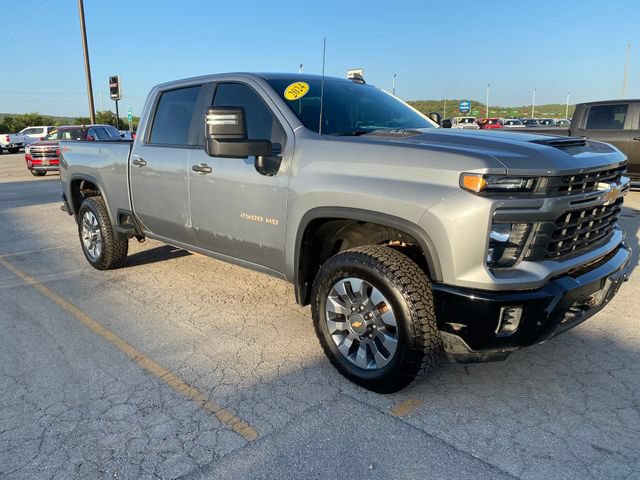 Used 2025 Chevrolet Silverado 2500 Custom w/ Custom Convenience Package AWD/4WD image 8