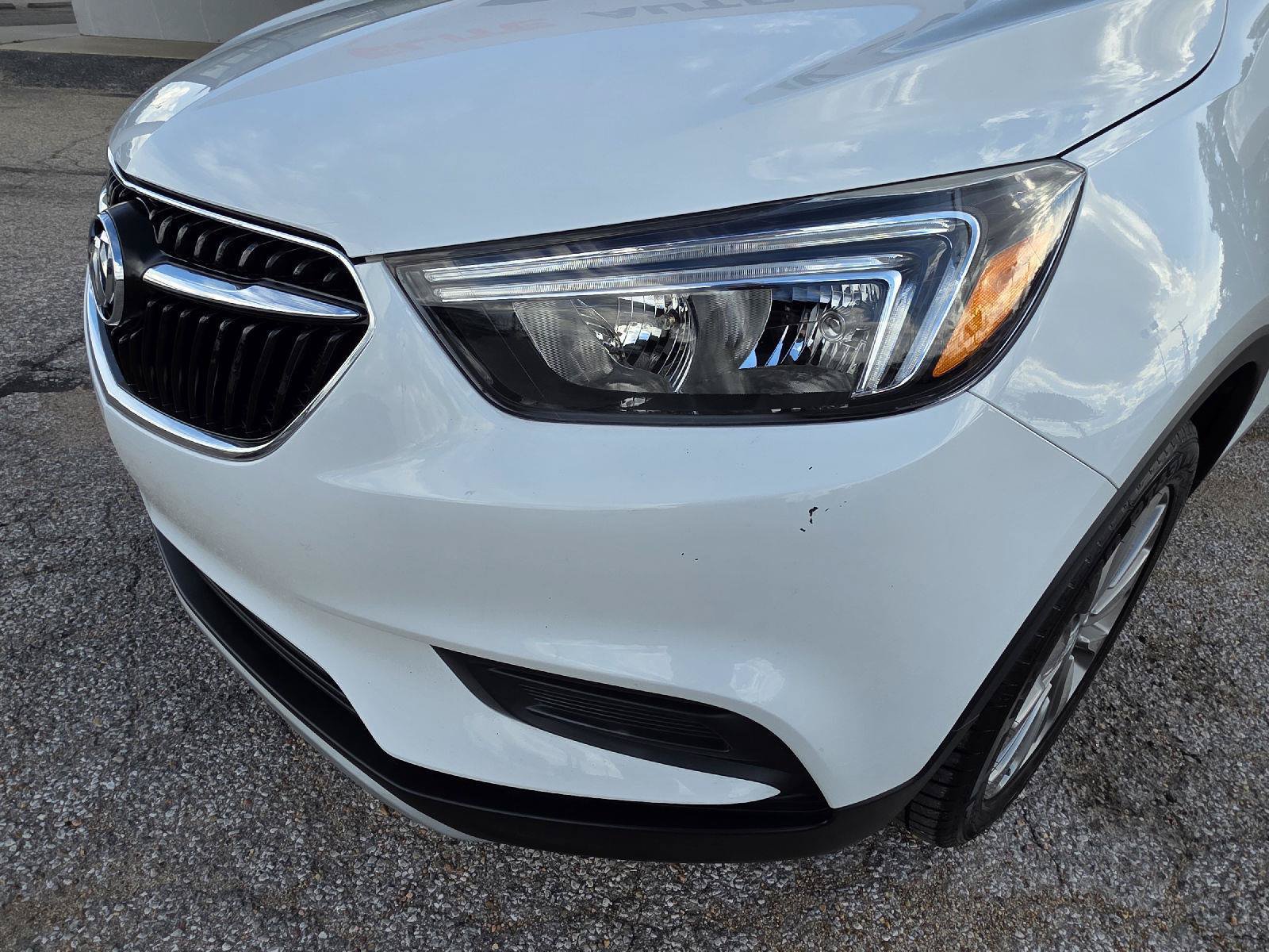 Used 2020 Buick Encore Preferred FWD image 36
