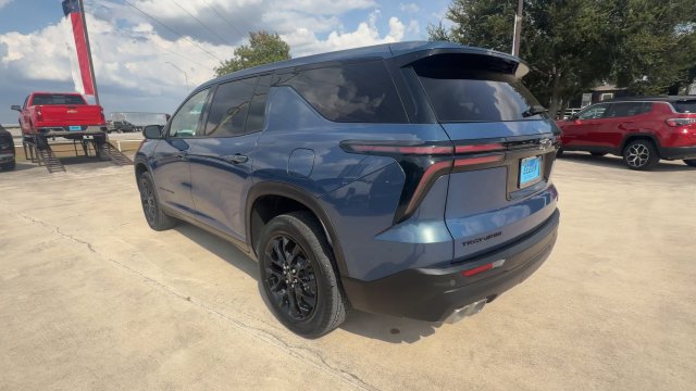 Used 2024 Chevrolet Traverse LS w/ Midnight/Sport Edition FWD image 6