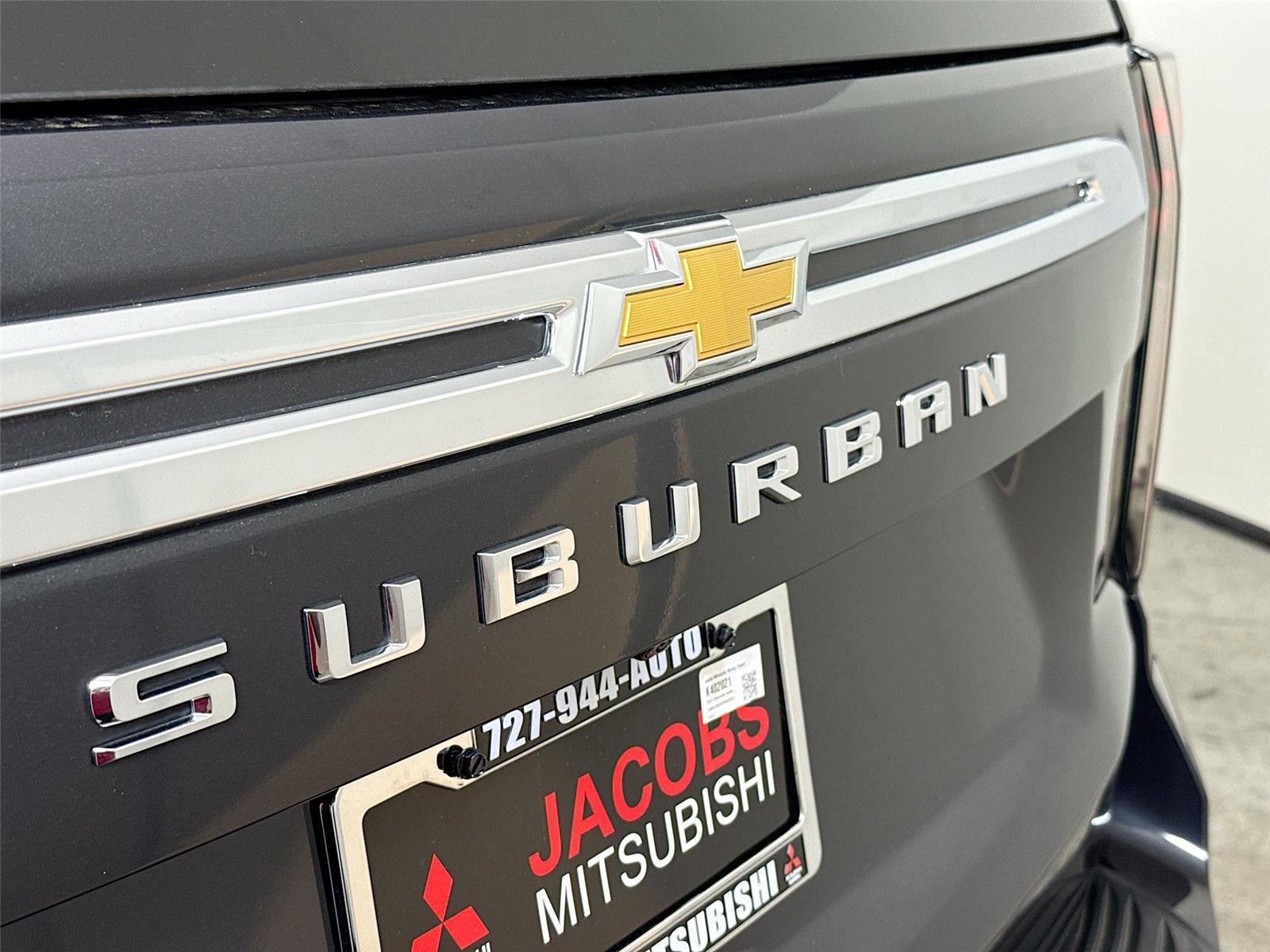 Used 2023 Chevrolet Suburban LS image 35