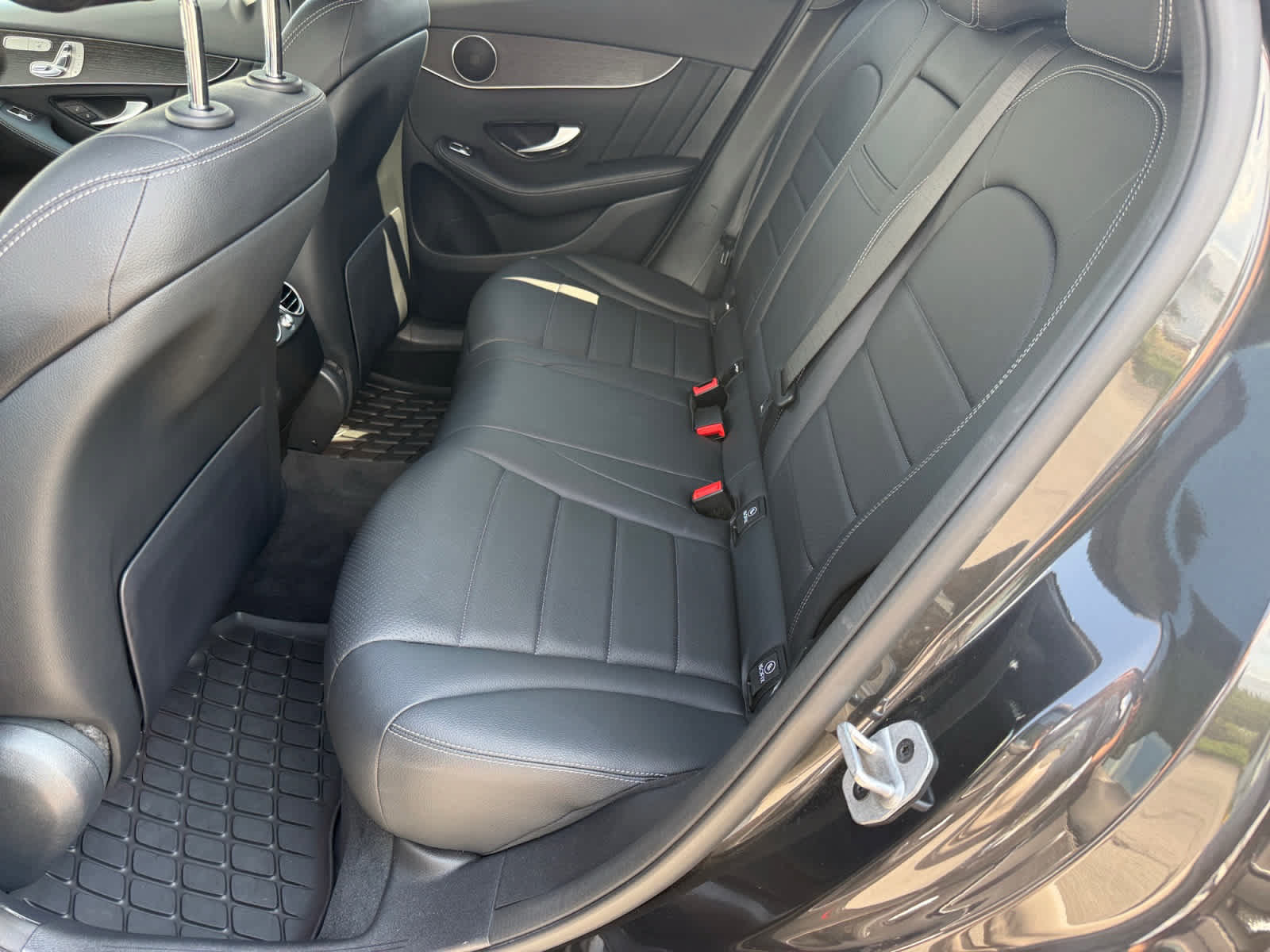 Certified 2022 Mercedes-Benz GLC 300 4MATIC image 11