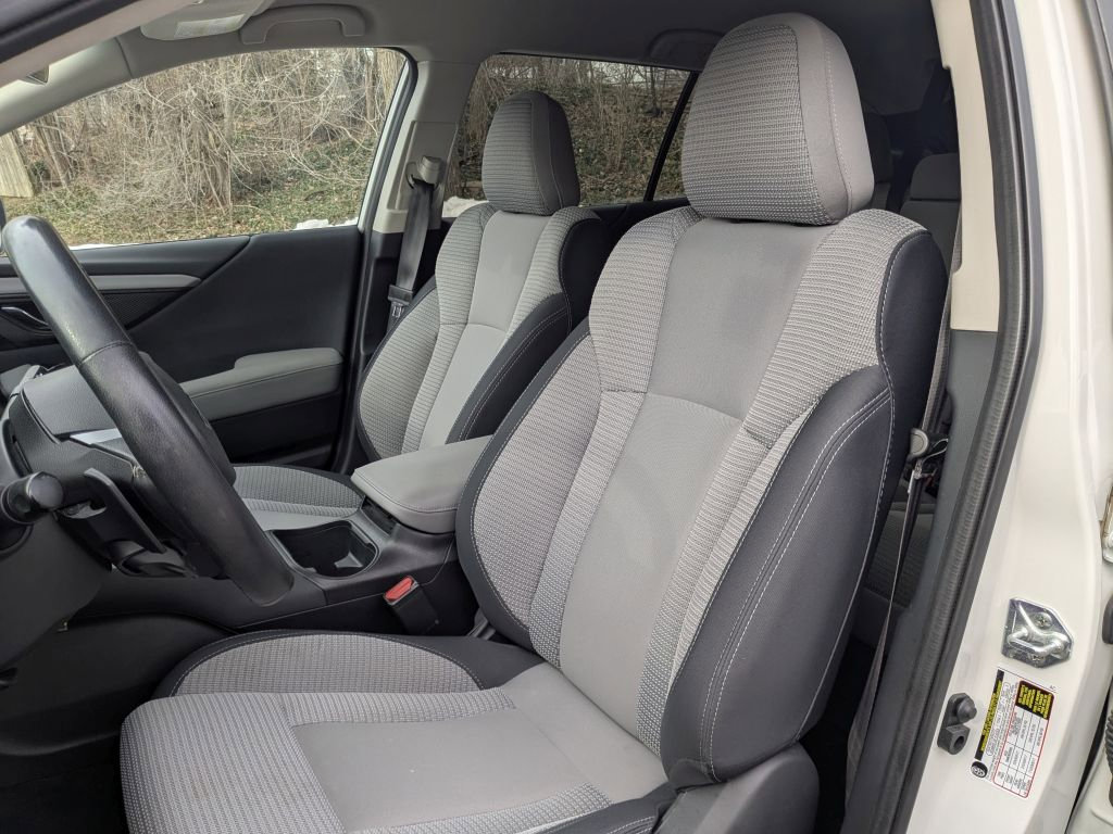 Used 2022 Subaru Outback Premium image 12