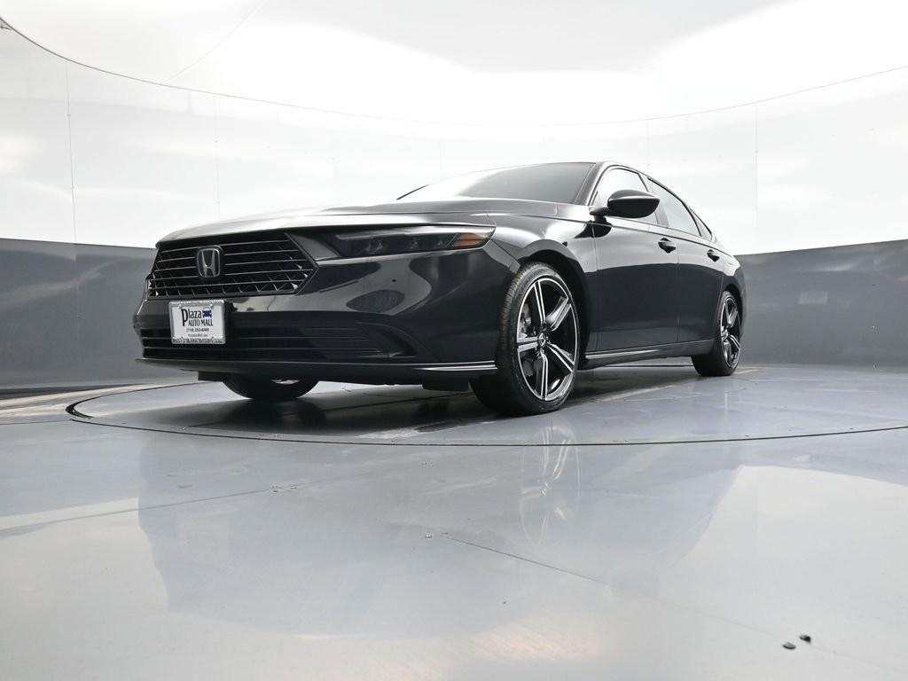 Certified 2023 Honda Accord Sport image 25