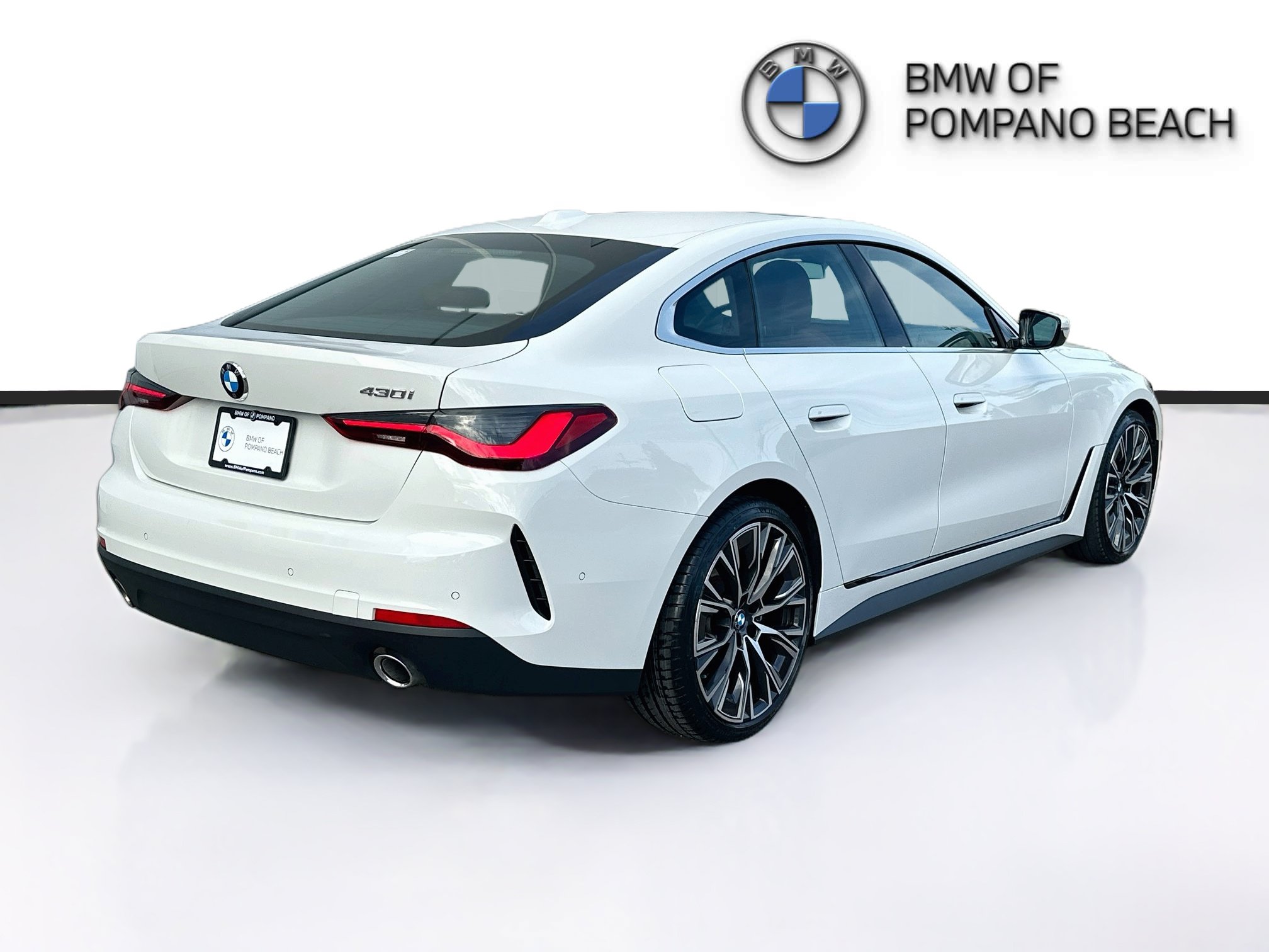 Used 2024 BMW 430i Gran Coupe w/ Premium Package RWD image 7