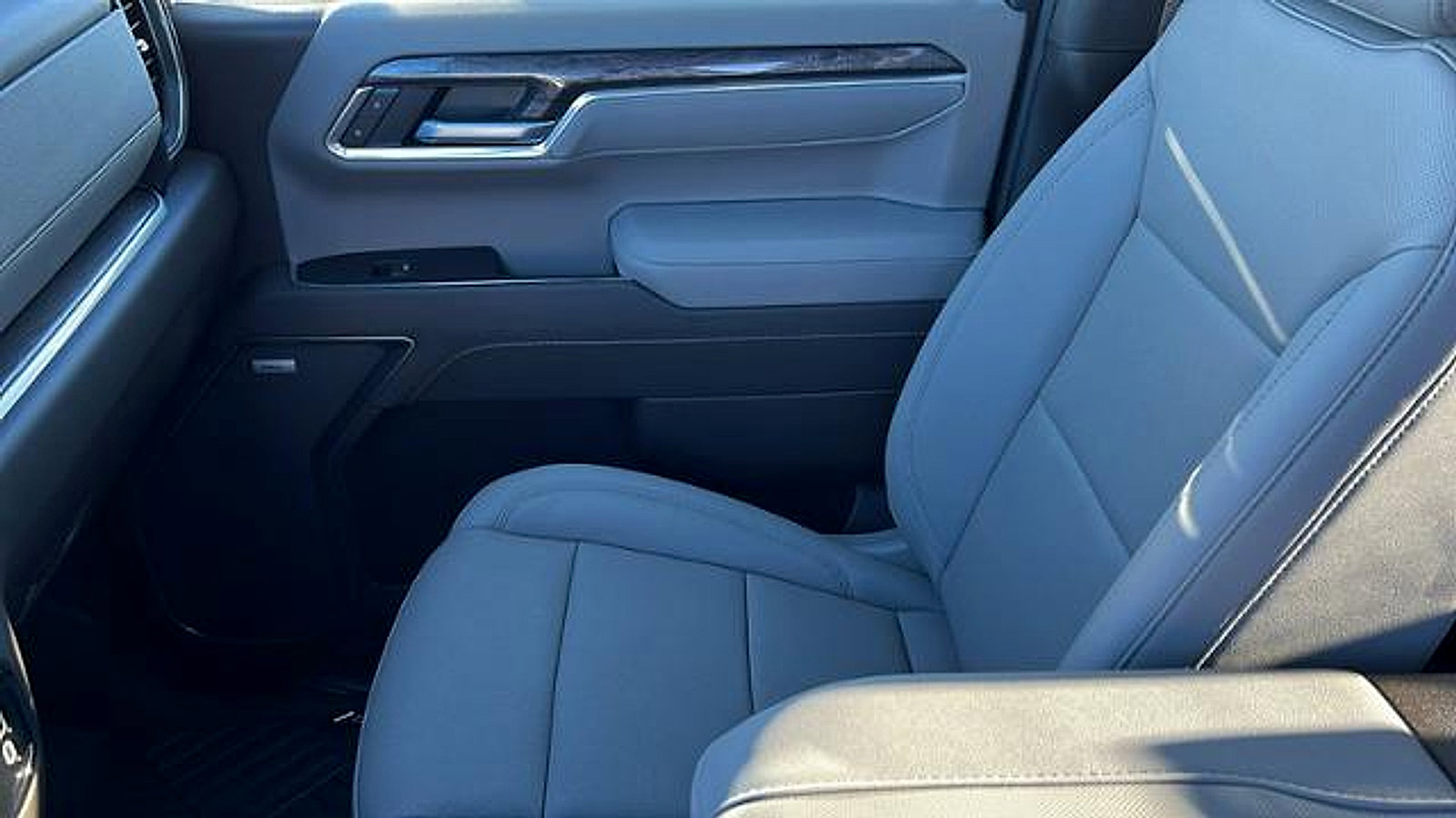 New 2026 Chevrolet Silverado 1500 LTZ w/ LTZ Premium Package image 21