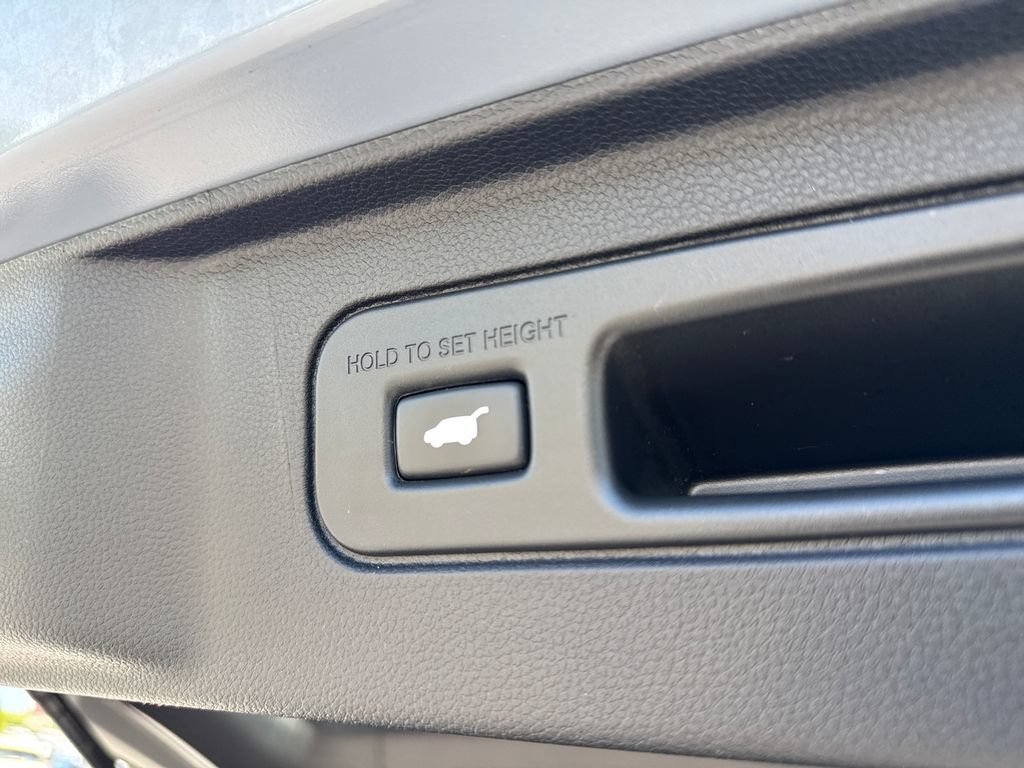 Certified 2025 Honda Pilot TrailSport image 48