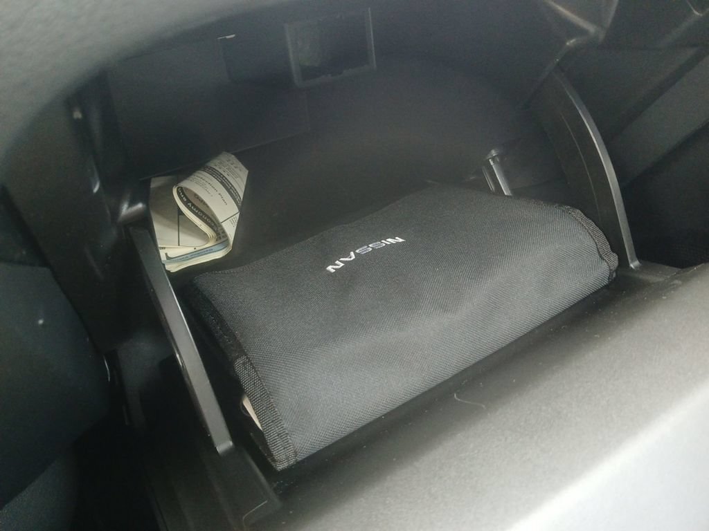 Used 2017 Nissan Juke S FWD image 39