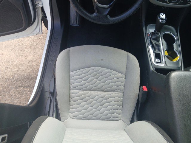 Used 2020 Chevrolet Equinox LS FWD image 16