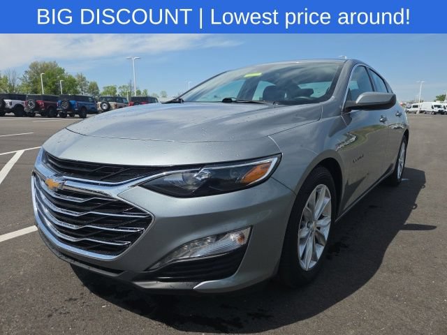 Used 2023 Chevrolet Malibu LT FWD image 2