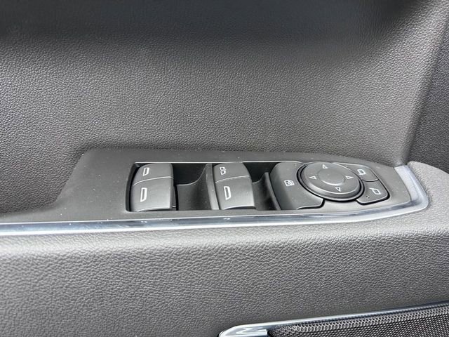 New 2026 GMC Sierra 1500 SLE w/ Preferred Package image 9