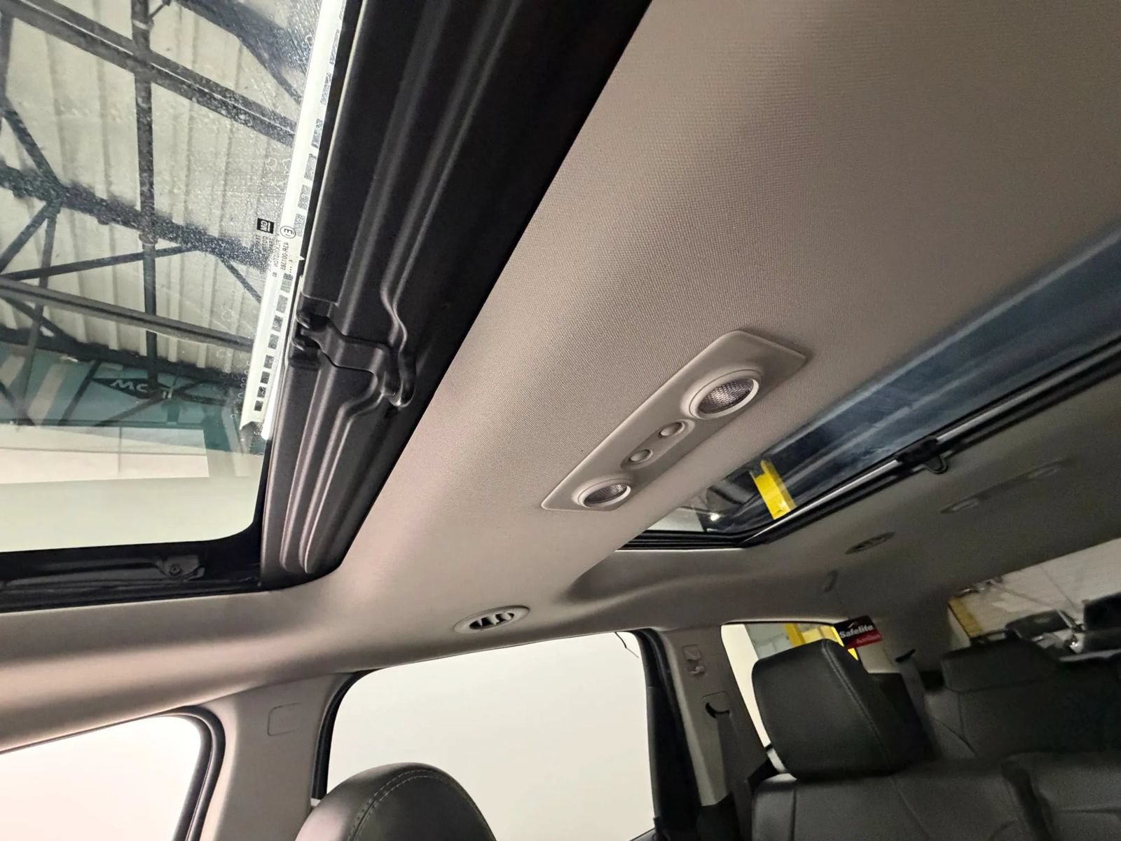 Used 2015 Chevrolet Traverse LT AWD/4WD image 34