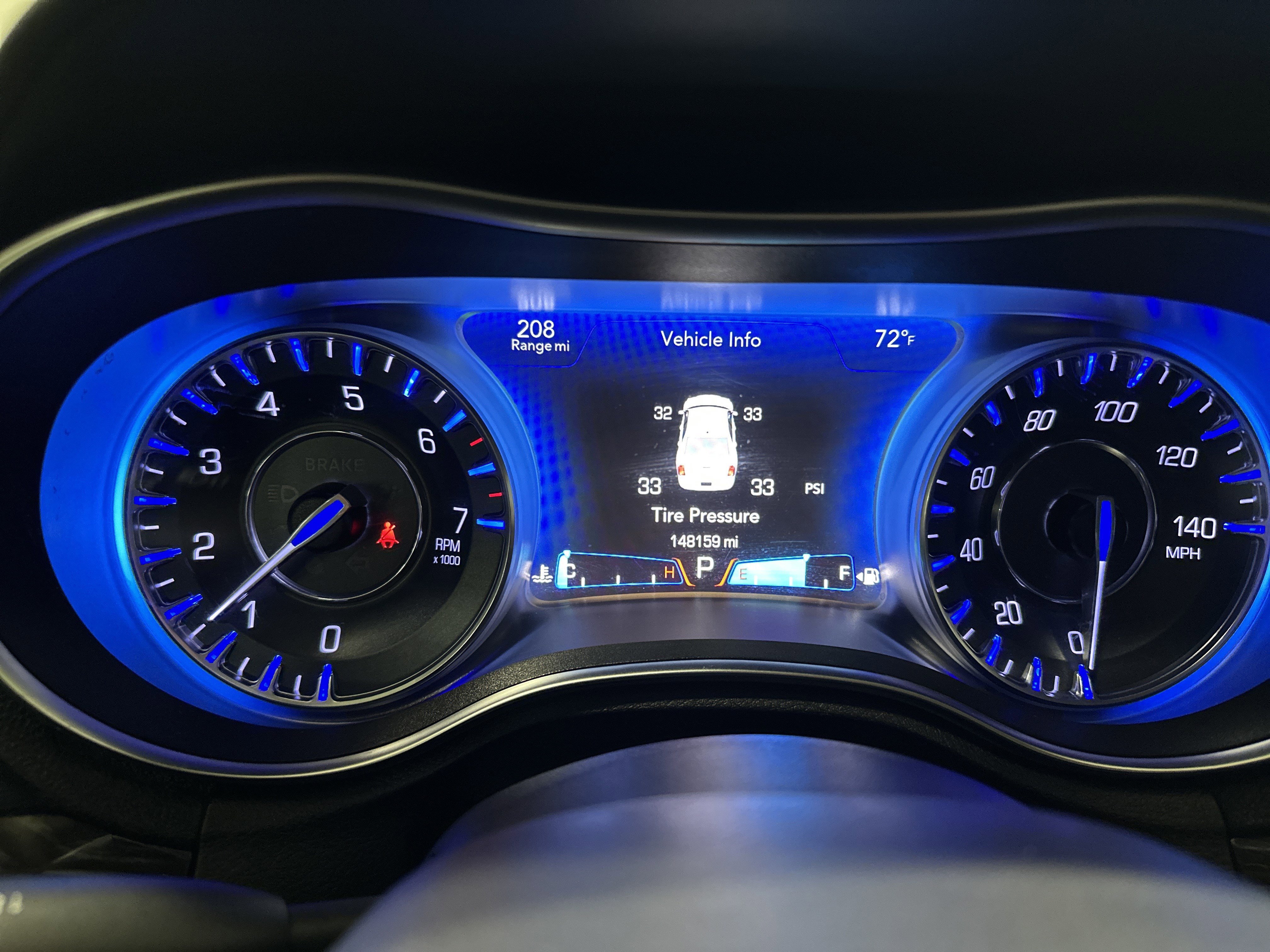 Used 2015 Chrysler 300 Limited w/ Driver Convenience Group image 21