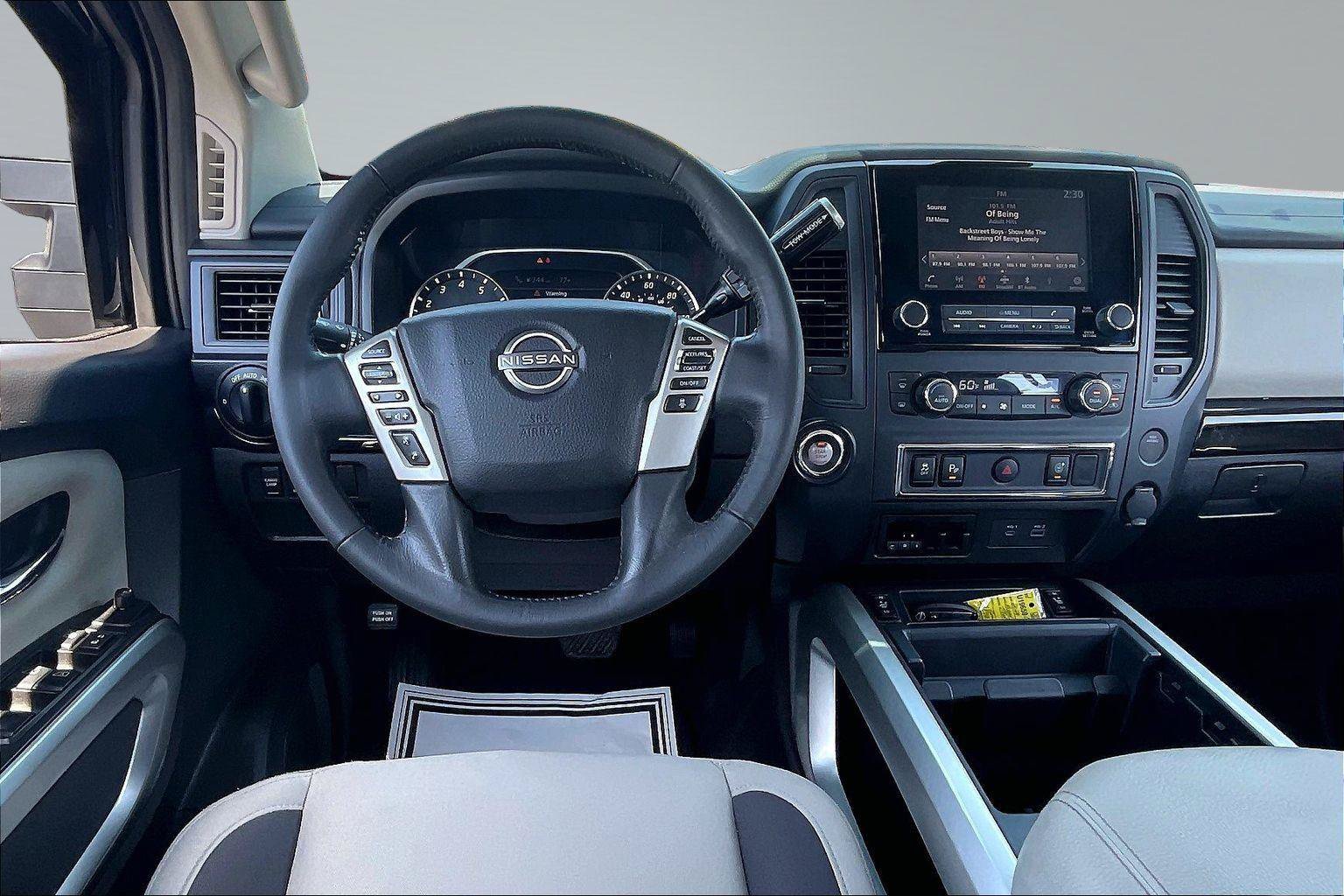 Certified 2024 Nissan Titan SV w/ SV Convenience Package RWD image 7