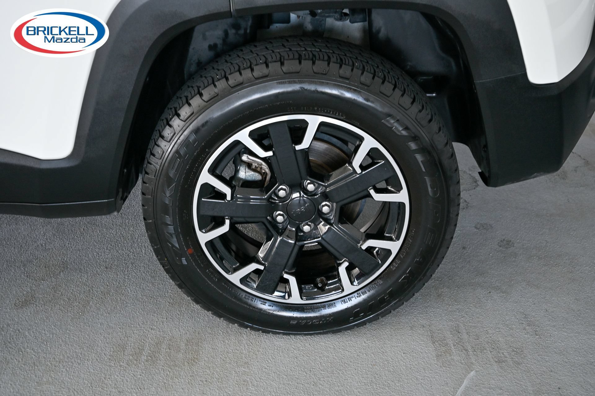 Used 2023 Jeep Renegade Trailhawk AWD/4WD image 37