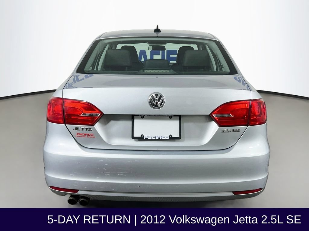 Used 2012 Volkswagen Jetta SE FWD image 7