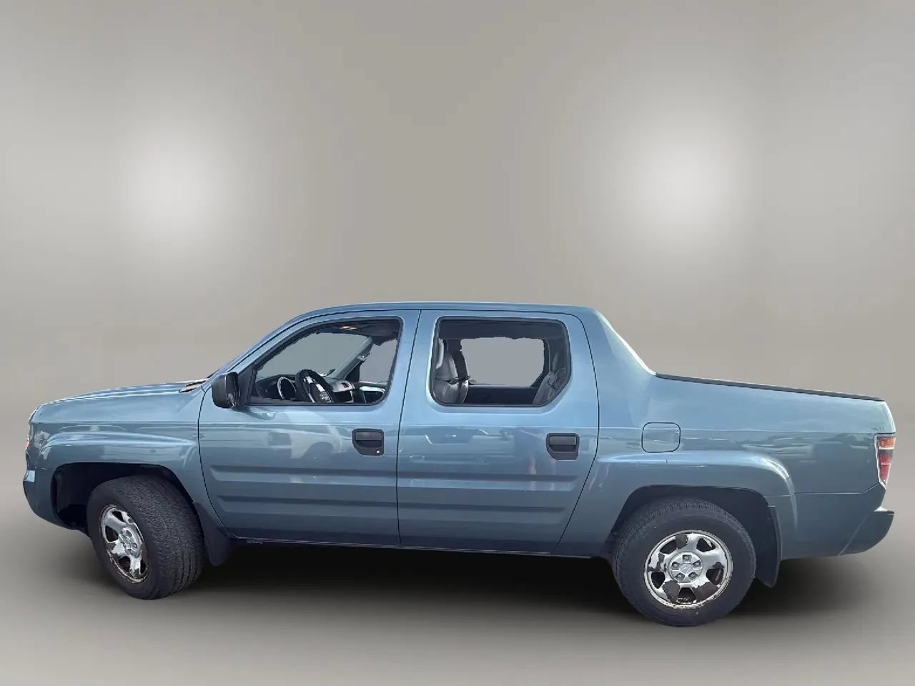 Used 2008 Honda Ridgeline RT image 2