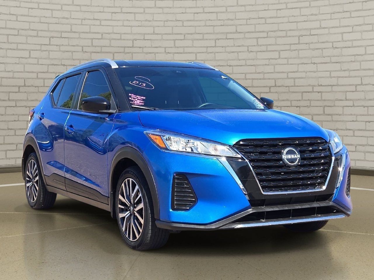 Certified 2022 Nissan Kicks SV FWD image 4