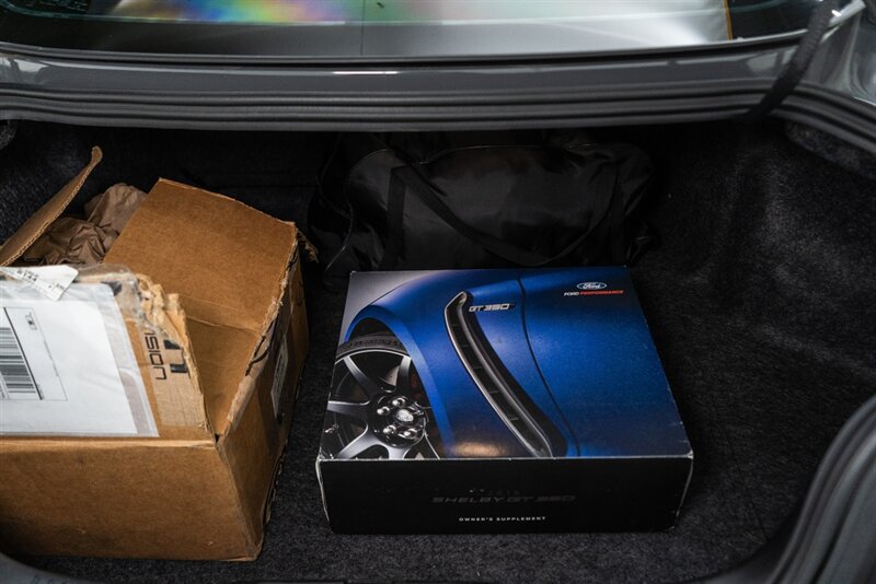 Used 2018 Ford Mustang Shelby GT350R w/ GT350R Equipment Group 920A RWD image 45