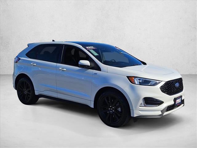 Used 2022 Ford Edge ST-Line w/ Class II Trailer Tow Package image 3