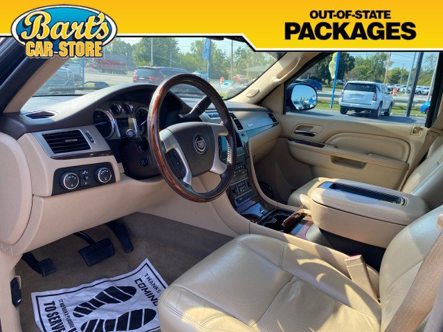 Used 2012 Cadillac Escalade 4WD Hybrid image 29