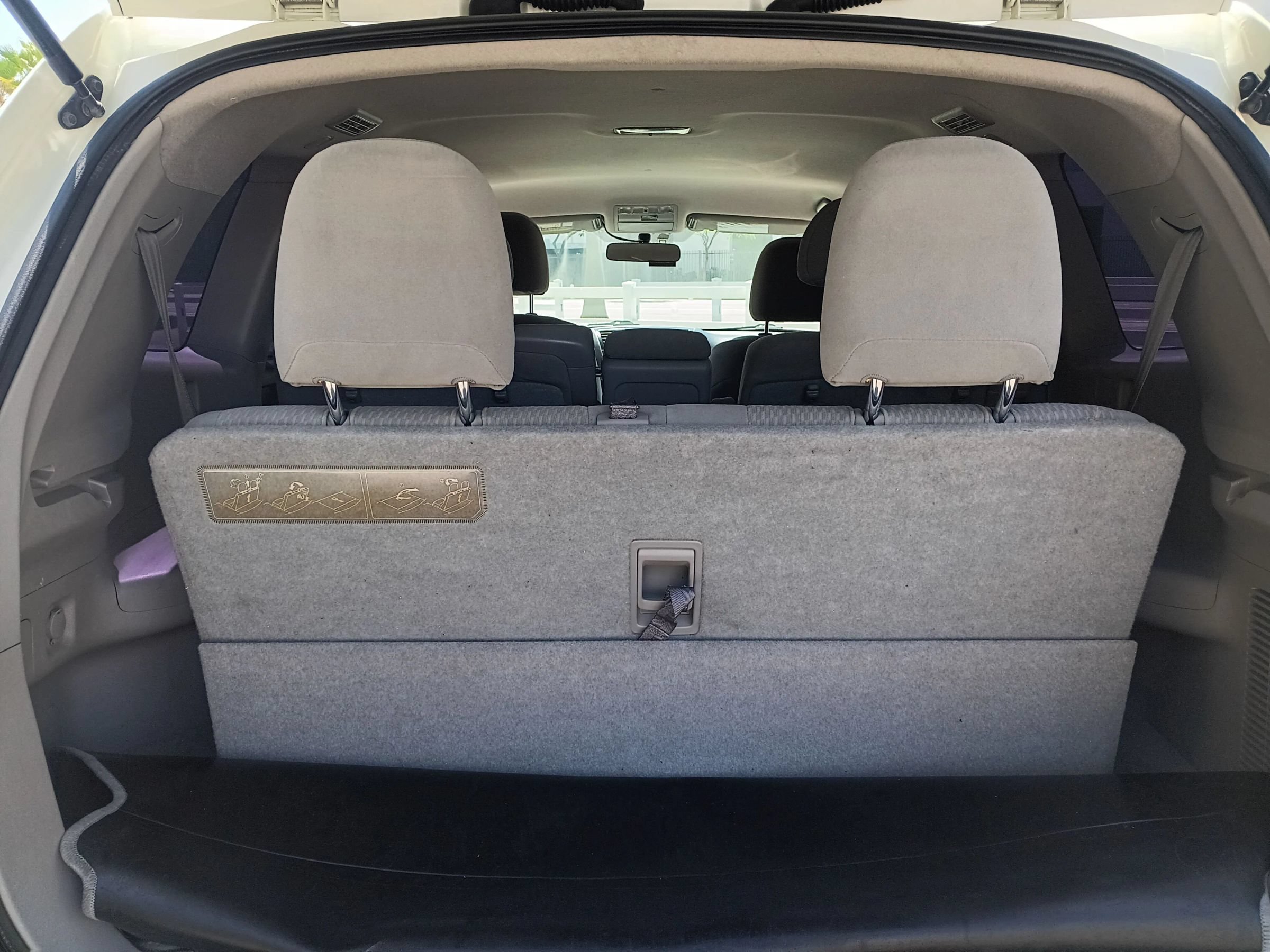 Used 2010 Toyota Highlander 2WD image 11