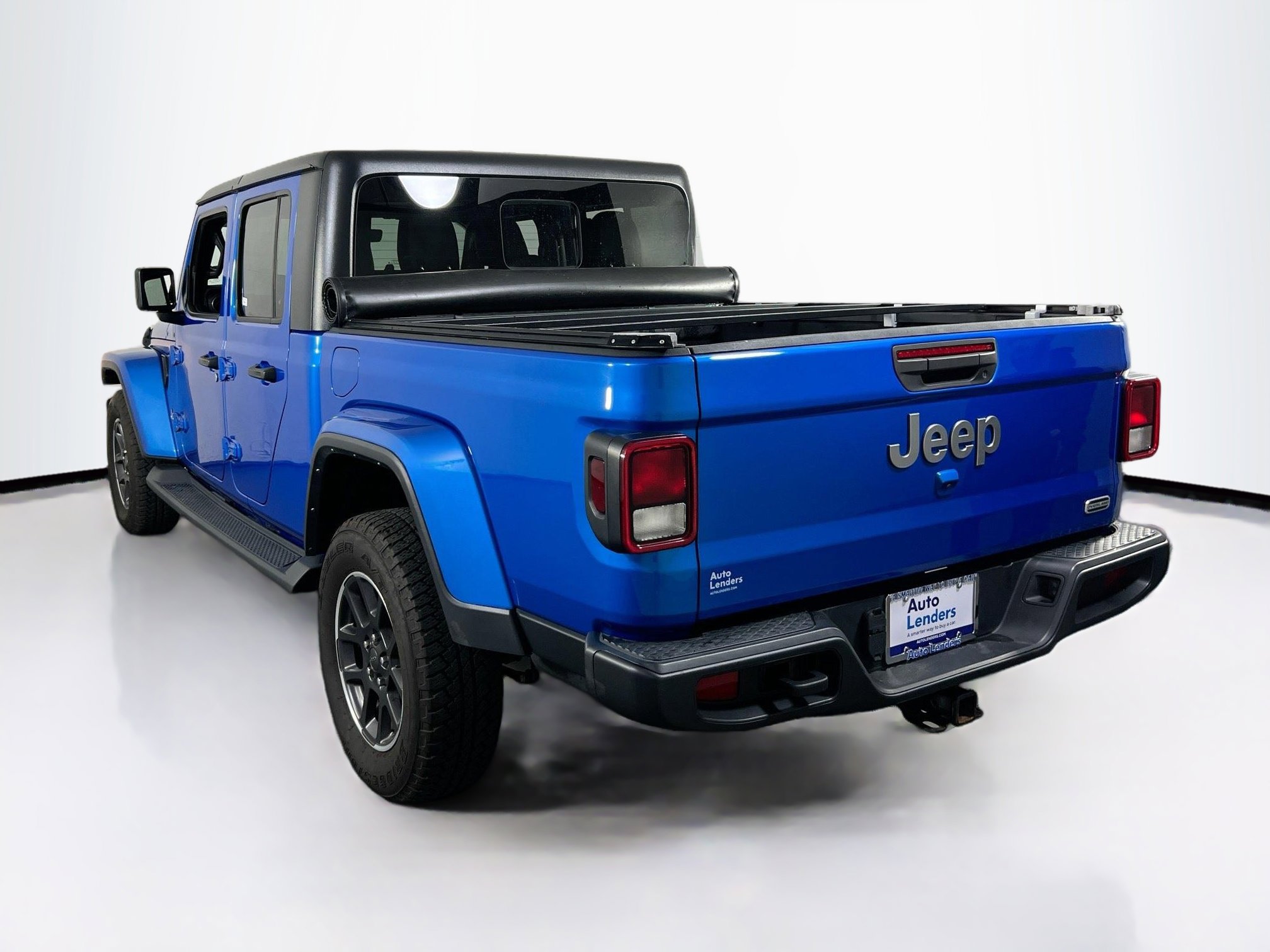 Used 2021 Jeep Gladiator Overland w/ Popular Equipment Package AWD/4WD image 7
