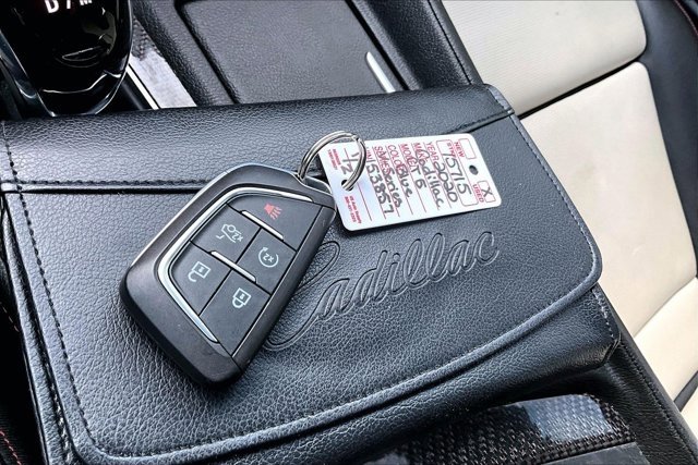 Used 2020 Cadillac CT5 V w/ Premium Package image 32