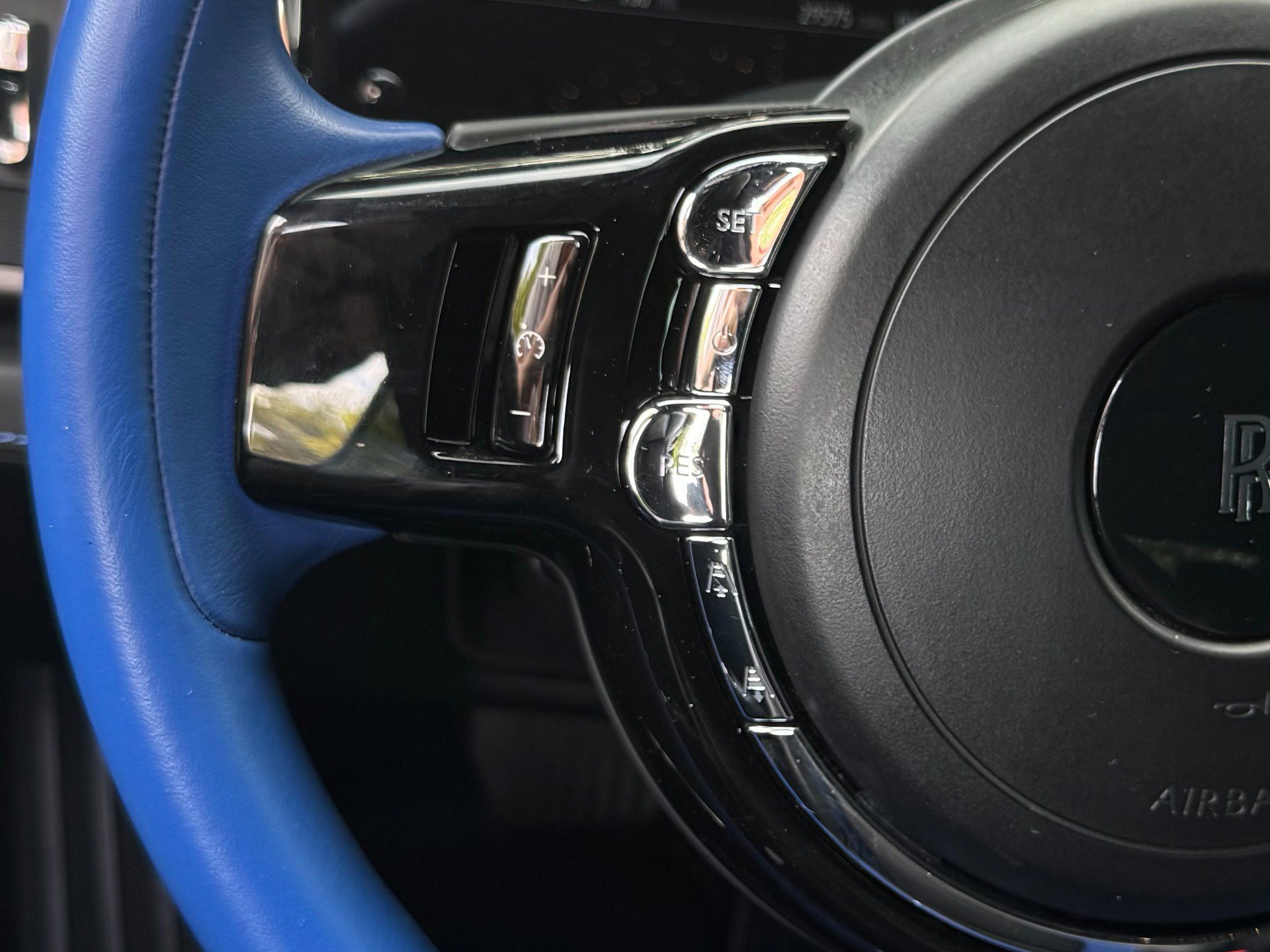 Used 2016 Rolls-Royce Wraith RWD image 65