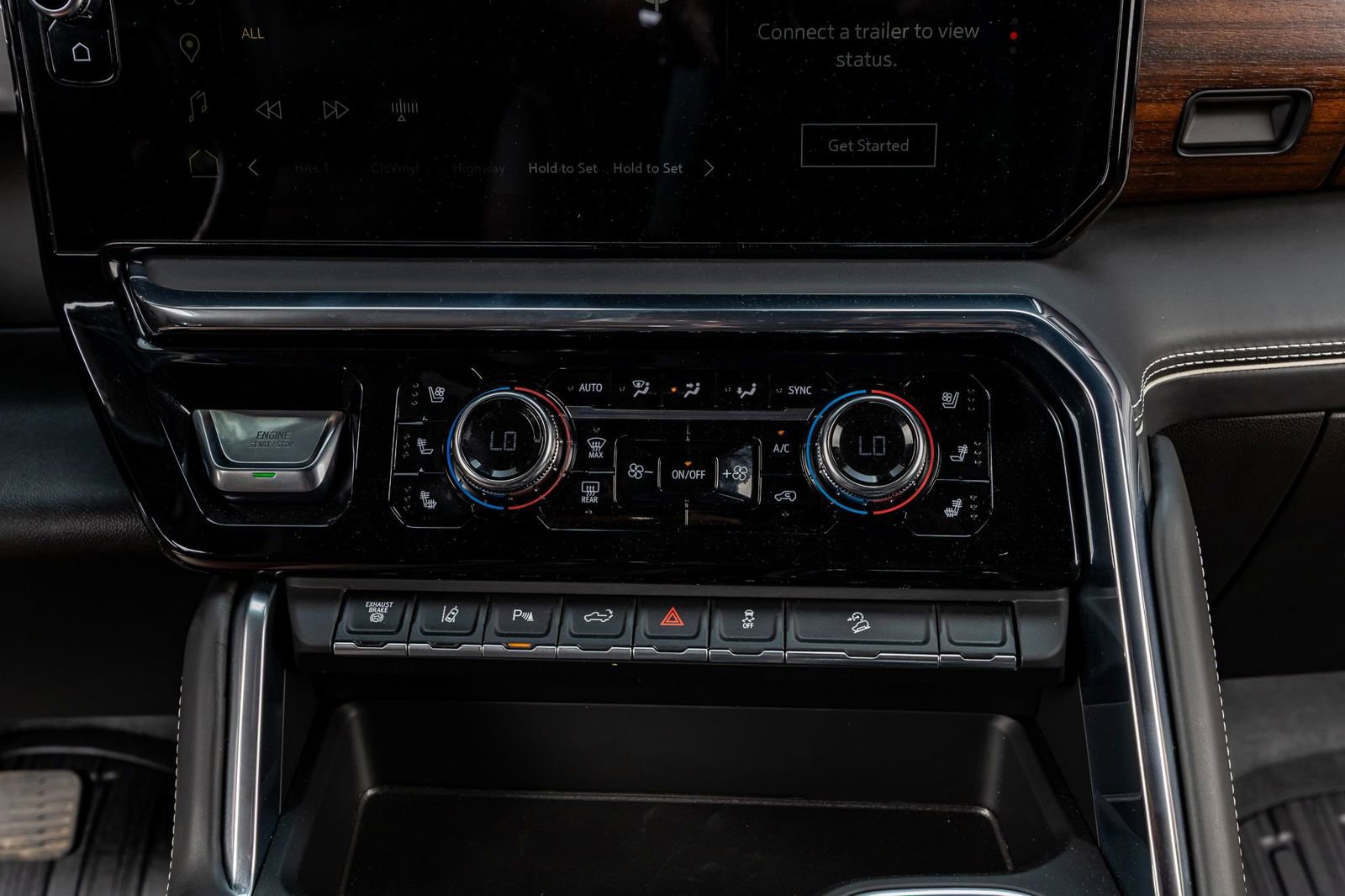 Used 2025 GMC Sierra 2500 Denali Ultimate AWD/4WD image 26